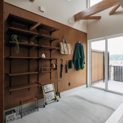 プラスワン柴木展示場 土間